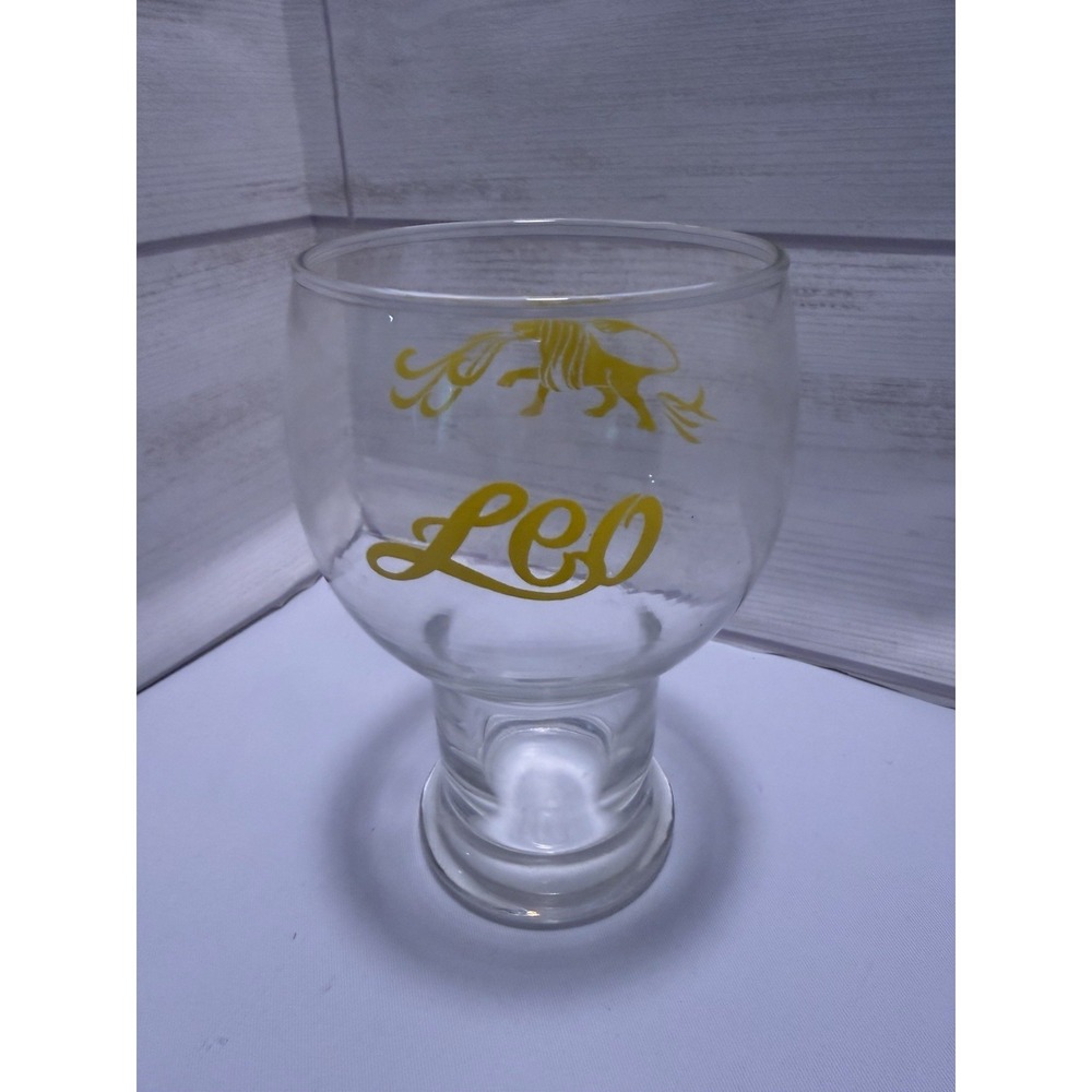 1970s Horoscope‎ Goblet Glass Leo   6.5" Tall
